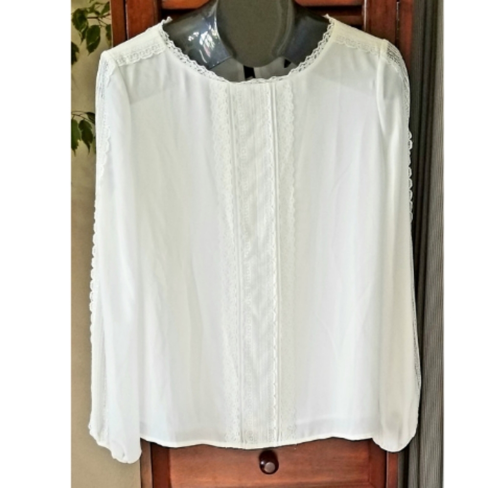 NWT WHBM Jean Lace Front Blouse White